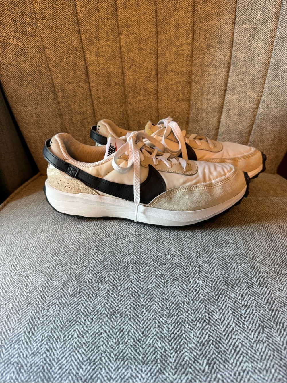 Nike Waffle Debut